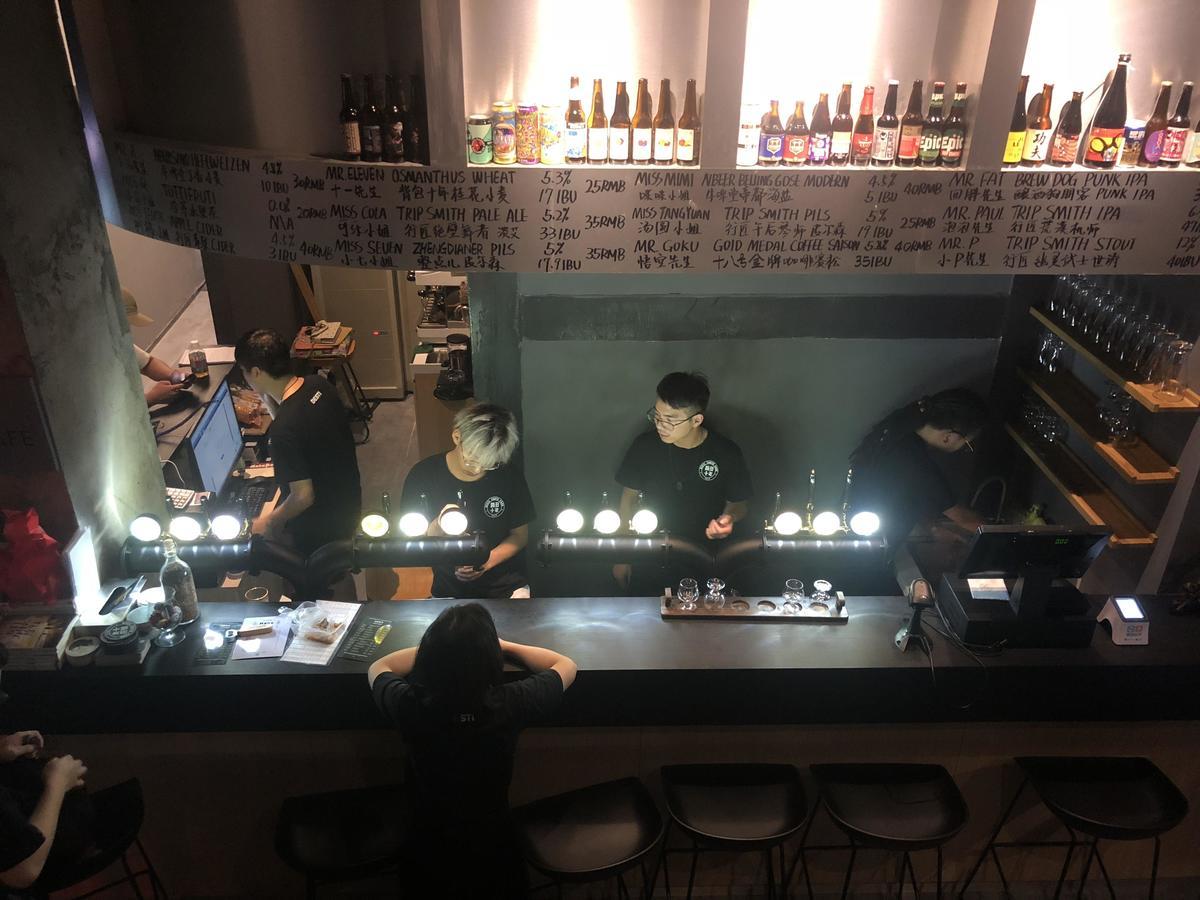 Chengdu Desti Youth Park Hostel Chunxi Road Екстер'єр фото