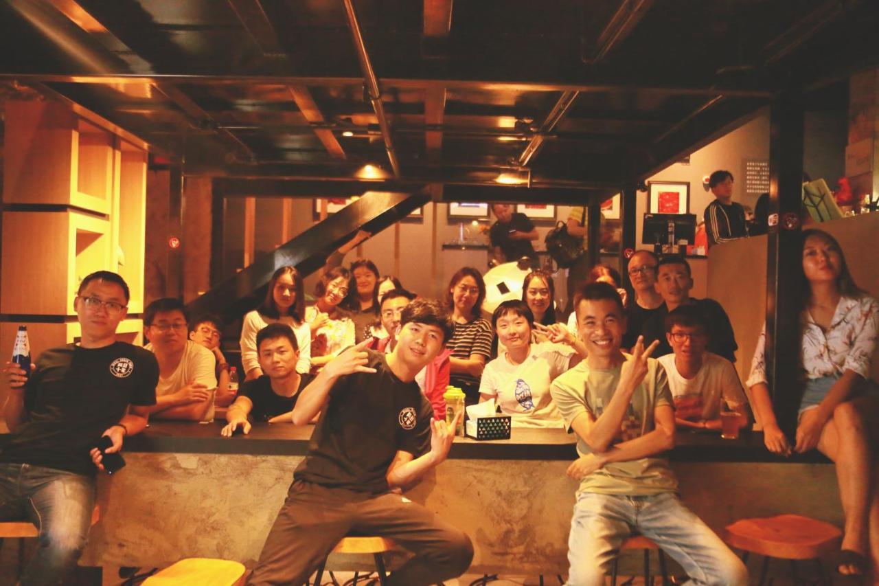 Chengdu Desti Youth Park Hostel Chunxi Road Екстер'єр фото