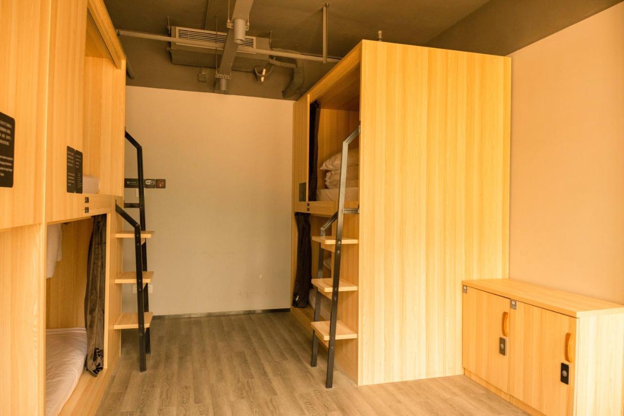 Chengdu Desti Youth Park Hostel Chunxi Road Екстер'єр фото